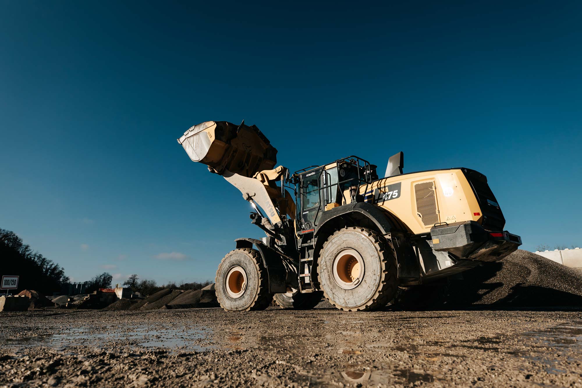 Chariot de chantier en action sur le site de Thonon-les-Bains